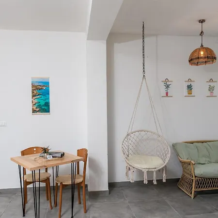 Apartment Green - Affittacamere- By Faendho *
