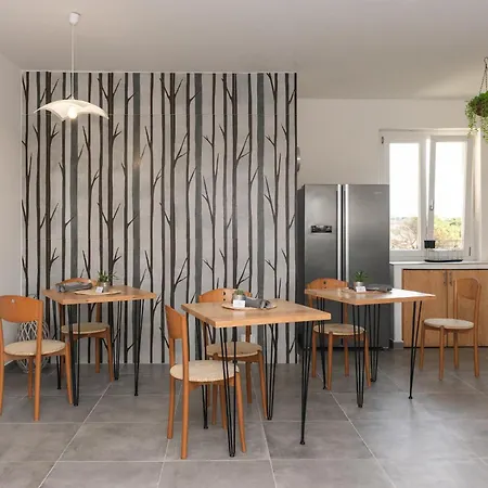 - - By Faendho Appartement