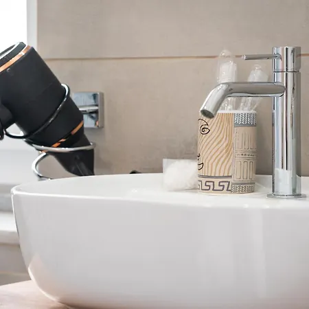 - - By Faendho Appartement *